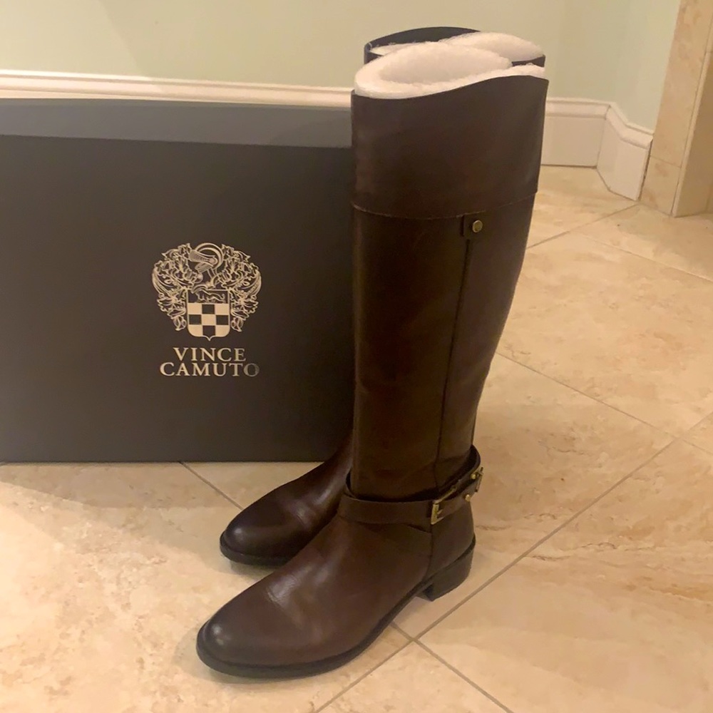 NIB VINCE CAMUTO Leather Boots SZ: 7.5